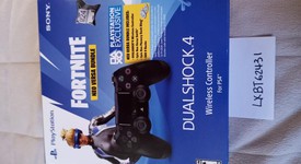 New
													DualShock 4 Wireless Controller - Jet Black, photo 1 of 2