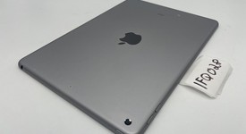 Good
													Apple iPad 5th Gen - Wi-Fi, Gray, 32 GB, A1822, photo 4 of 4