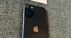Mint
													Apple iPhone SE 3rd Gen 2022 - Unlocked, Midnight, 64 GB, A2595, photo 1 of 9