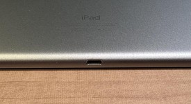 Good
													Apple iPad Pro 12.9" 1st Gen 2015 - Verizon, Silver, 256 GB, A1652, 1st Gen 2015, photo 5 of 14