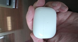 Used
													Apple AirPods Pro 2nd Gen - Lightning, photo 3 of 5