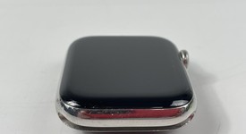 Fair
													Apple Watch Series 6 44mm - Unlocked, Silver, A2294 - Cellular, Stainless Steel, photo 5 of 8