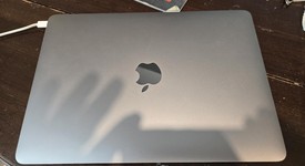 Good
													Macbook Retina 2017 - 12" - I7, Gray, 512 GB, 16 GB, photo 4 of 10