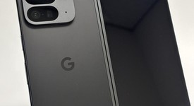 Good
													Google Pixel 9 Pro - AT&T, Obsidian, 128 GB, 16 GB, GR83Y, photo 2 of 8