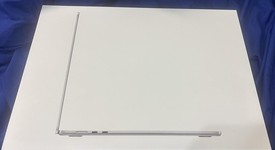 New
													MacBook Air 2025 (M4) - 15" - Apple M4, Silver, 512 GB, 24 GB, photo 5 of 7