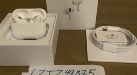 Used
													Apple AirPods Pro 2nd Gen - USB-C, photo 3 of 7