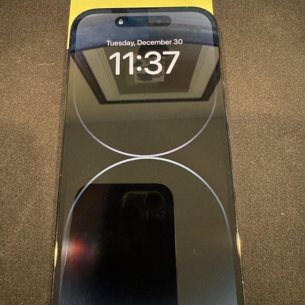 Apple iPhone 14 Pro - Unlocked, 128 GB, Black, A2650