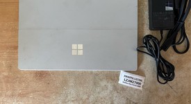 Good
													Microsoft Surface Pro 4 - 12.3 Inch - Wi-Fi, Silver, 128 GB, 4 GB, photo 3 of 4