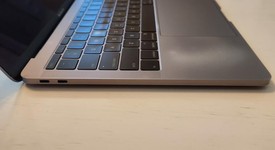 Good
													MacBook Pro 2016 (No Touch Bar) - 13" - Gray, 512 GB, 8 GB, photo 3 of 8
