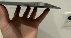 Mint
													Apple iPad Pro 11" 4th Gen 2022 - Unlocked, Gray, 128 GB, photo 4 of 10