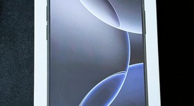 Mint
													Apple iPhone 16 Pro - Unlocked, Black, 128 GB, A3083, photo 2 of 5