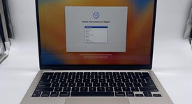 Fair
													MacBook Air 2022 - 13" - Apple M2, Starlight, 256 GB, 8 GB, photo 1 of 7
