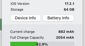 Mint
													Apple iPhone SE 3rd Gen 2022 - Unlocked, Red, 64 GB, A2595, photo 4 of 10