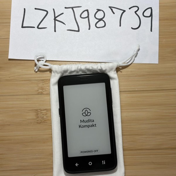 Mudita Kompakt - Black