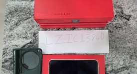 Good
													OnePlus Open - Unlocked, Green, 512 GB, 16 GB, photo 1 of 14
