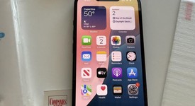 Mint
													Apple iPhone 13 - Unlocked, Midnight, 128 GB, A2482, photo 2 of 10