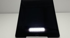 Good
													Apple iPad 9th Gen - Wi-Fi, Gray, 64 GB, A2602, photo 3 of 10