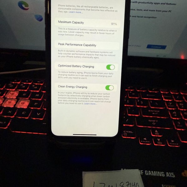 Apple iPhone 11 - Boost, 64 GB, Black, A2111