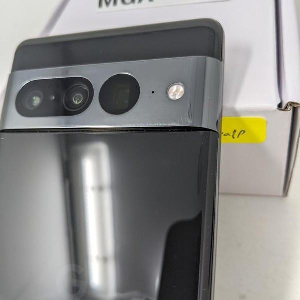 Google Pixel 7 Pro - Unlocked, 128 GB, Obsidian, 12 GB, GE2AE