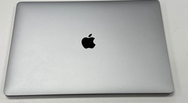 Good
													MacBook Pro 2017 (With Touch Bar) - 15" - I7, Silver, 512 GB, 16 GB, photo 1 of 6