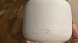 Fair
													Google Nest WiFi Mesh Router - Snow, 2-Pack, photo 3 of 6