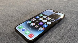 Fair
													Apple iPhone 14 Pro - Unlocked, Black, 256 GB, A2650, photo 2 of 10