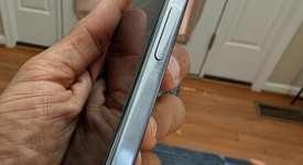 Mint
													Google Pixel 10 Pro - Unlocked, Moonstone, 256 GB, G4QUR, photo 5 of 7