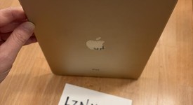 Good
													Apple iPad Air 2 - Wi-Fi, Gold, 16 GB, photo 3 of 5