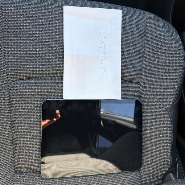 Apple iPad 11th Gen - Wi-Fi, 128 GB, Blue, A3354