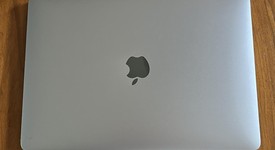 Good
													MacBook Air 2019 - 13" - I5, Gray, 128 GB, 8 GB, photo 6 of 6