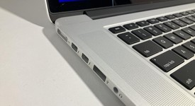 Good
													MacBook Pro 2015 (Retina) - 15" - Silver, 512 GB, 16 GB, photo 4 of 9