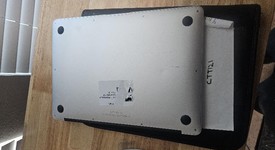 Good
													MacBook Air 2017 - 13" - I5, Silver, 128 GB, 8 GB, photo 3 of 11