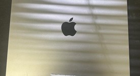 Good
													Apple iPad Pro 12.9" 6th Gen 2022 - Wi-Fi, Silver, 128 GB, photo 2 of 7
