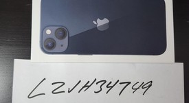 New
													Apple iPhone 13 - Verizon, Midnight, 128 GB, A2482, photo 1 of 3
