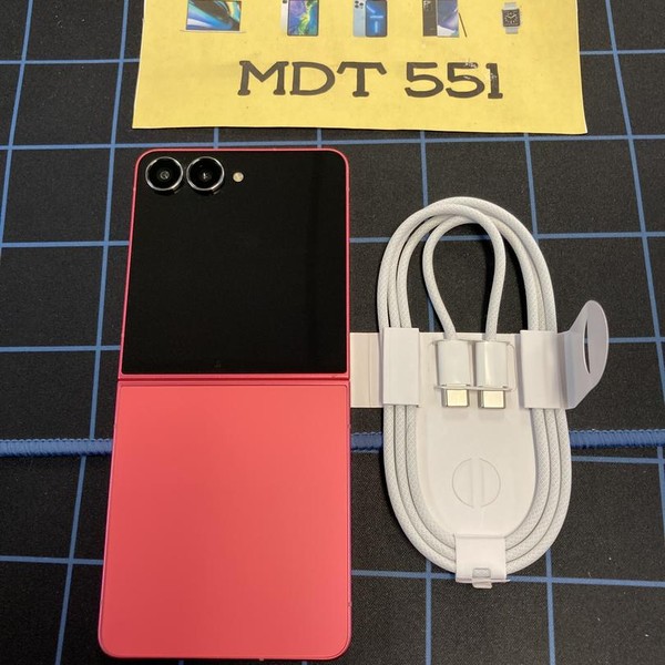 Samsung Galaxy Z Flip7 - Verizon, 256 GB, Coral, 12 GB, SM-F766U