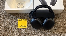 Used
													Apple AirPods Max - Gray, photo 1 of 9