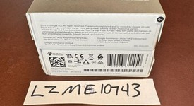 New
													Fitbit Versa 4 - Graphite, photo 1 of 3