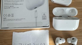 Used
													Apple AirPods Pro 2 - USB-C, photo 2 of 3