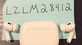 Used
													Apple AirPods Pro 2 - USB-C, photo 5 of 5