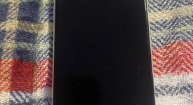 Good
													Apple iPhone SE 2nd Gen 2020 - Verizon, White, 64 GB, A2275, photo 2 of 6