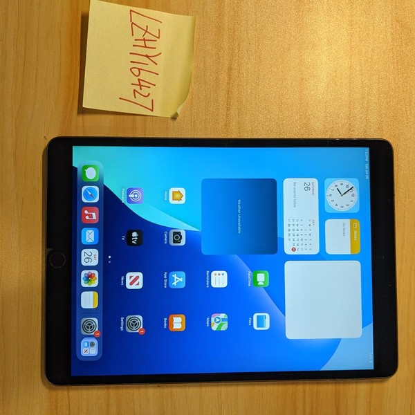 Apple iPad Air 3rd Gen - Unlocked, 256 GB, Gray