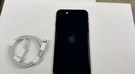 Mint
													Apple iPhone SE 3rd Gen 2022 - Unlocked, Midnight, 64 GB, A2595, photo 1 of 8