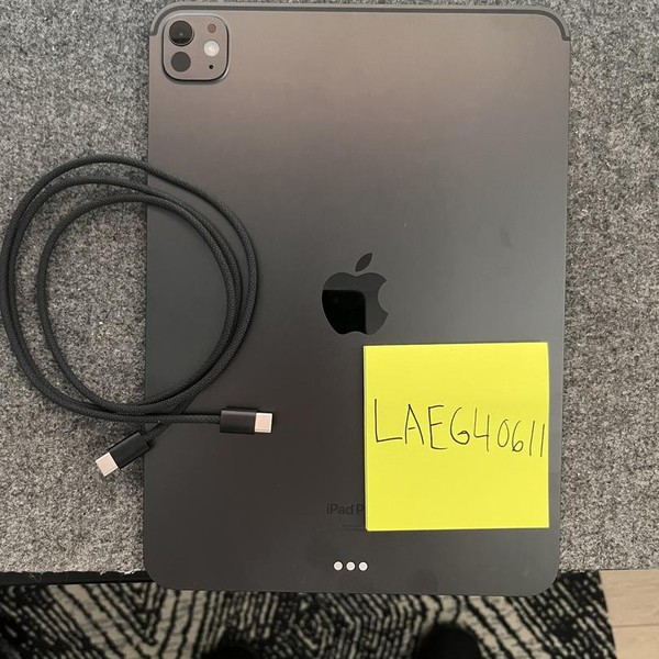 Apple iPad Pro 11 inch (M4) 2024 - Wi-Fi, 1 TB, Black, 16 GB, A2836, Standard Glass