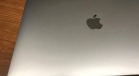Mint
													MacBook Pro 2016 (With Touch Bar) - 13" - Gray, 512 GB, 8 GB, photo 3 of 20