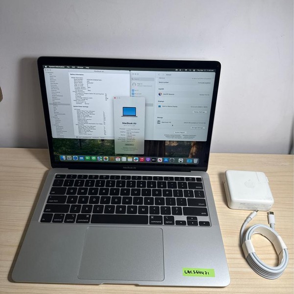 MacBook Air 2020 - 13 inch - 128 GB, Silver, 8 GB, Intel Core i3