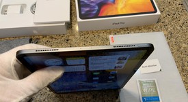 Mint
													Apple iPad Pro 11" 2nd Gen 2020 - Wi-Fi, Gray, 256 GB, A2228, photo 2 of 8