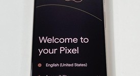 Good
													Google Pixel 8 - Unlocked, Rose, 128 GB, 8 GB, G9BQD, Sub-6 5G, photo 1 of 7