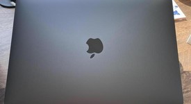 Good
													MacBook Pro 2020 - 13" - I7, Gray, 1 TB, 32 GB, photo 1 of 10