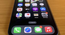 Good
													Apple iPhone 16 - Unlocked, Ultramarine, 128 GB, A3081, photo 4 of 8