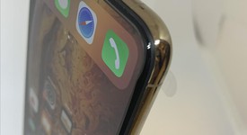 Mint
													Apple iPhone Xs Max - Sprint, Gold, 64 GB, A1921, photo 3 of 7